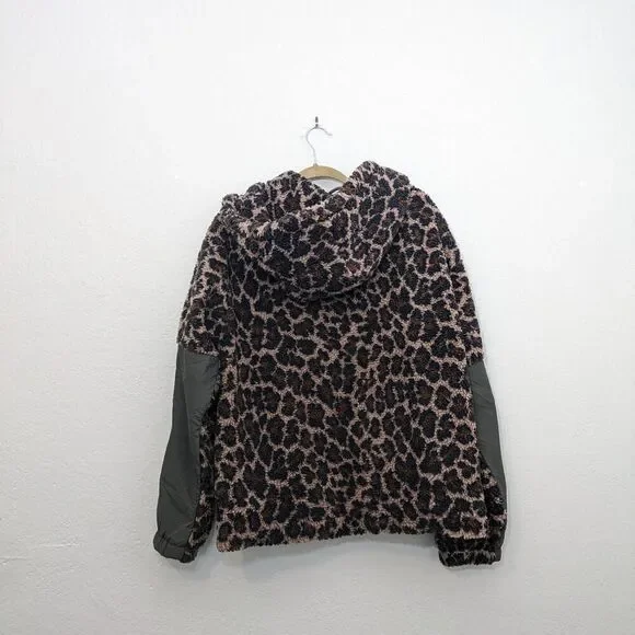 Green Leopard Cheetah Oversized Fleece Sherpa Zip Up Hooded Unisex Jacket - Picture 3 of 5